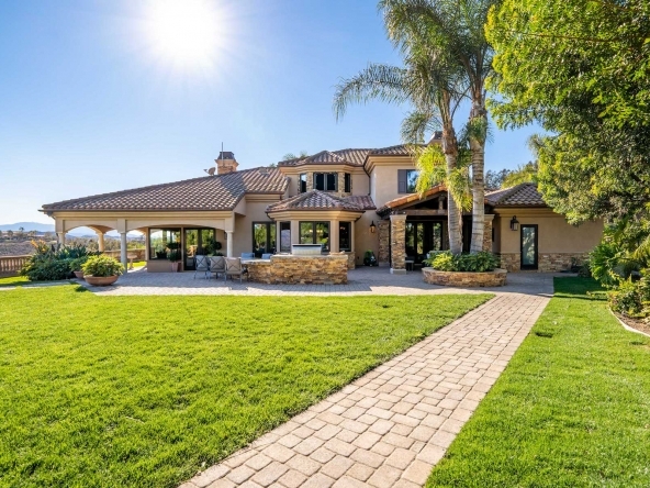 13723 Nightsky Back 2