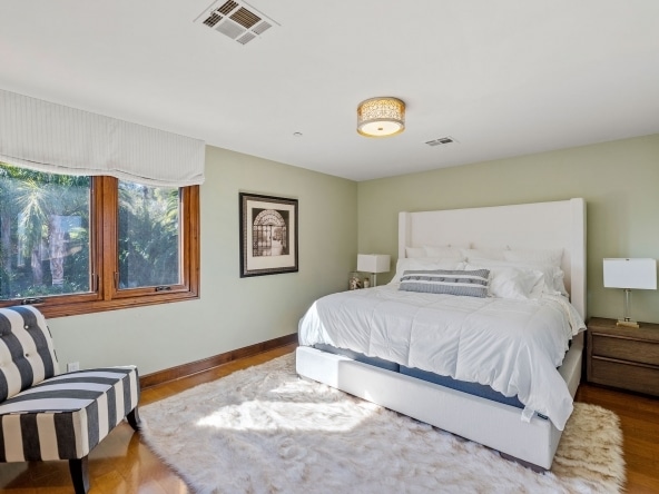 13723 Nightsky Beds 5