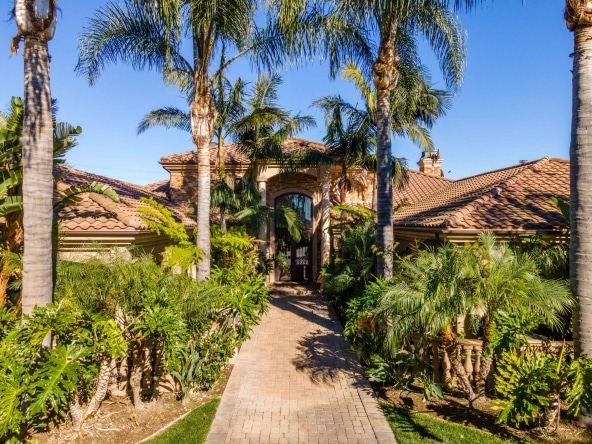 13723 Nightsky Front1