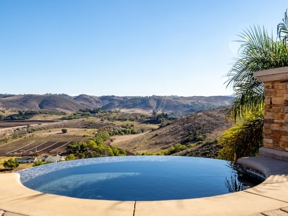 13723 Nightsky MBside4