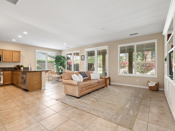 14_12013798_186541_186541-EI-107