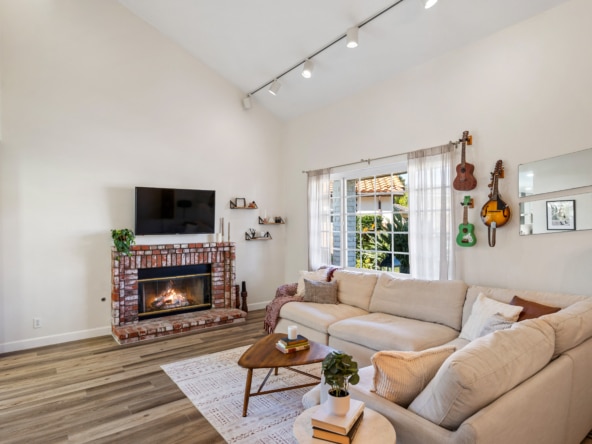 18806 Stare St MLS-26