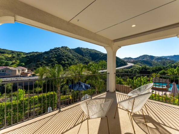 23942 Schoenborn Street PRINT-58