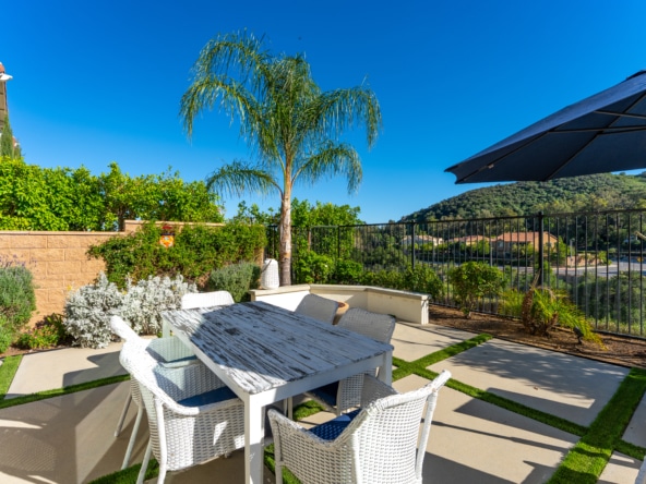 23942 Schoenborn Street PRINT-68