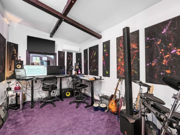 24537 Dry Canyon Cold Creek Road-79