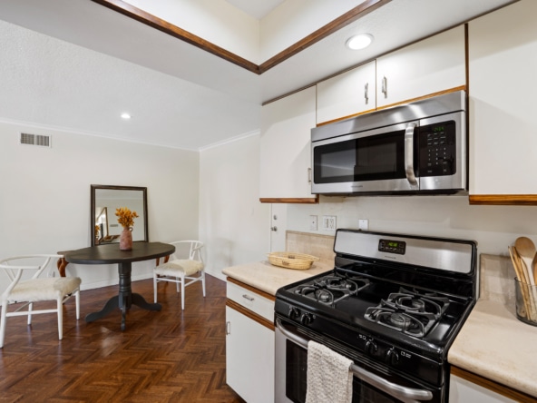 29125 Thousand Oaks Blvd Unit D MLS-19