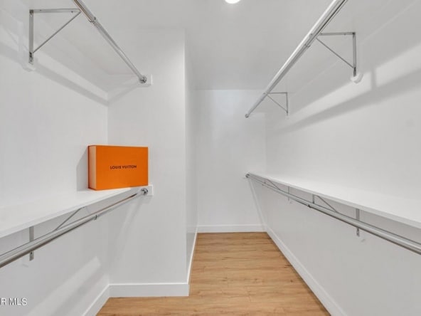 308 Kevin Street Northridge 11