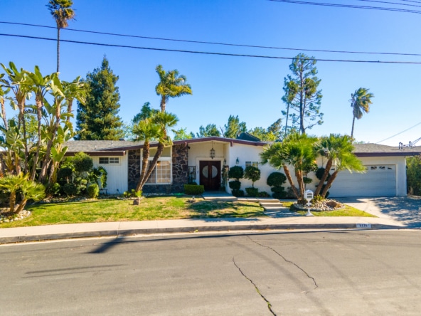 5576 El Canon Ave PRINT -9