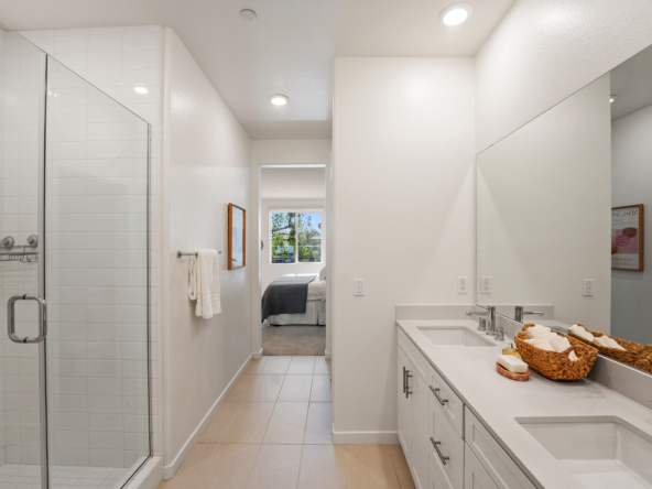 8255 Sophie Ct MLS-18