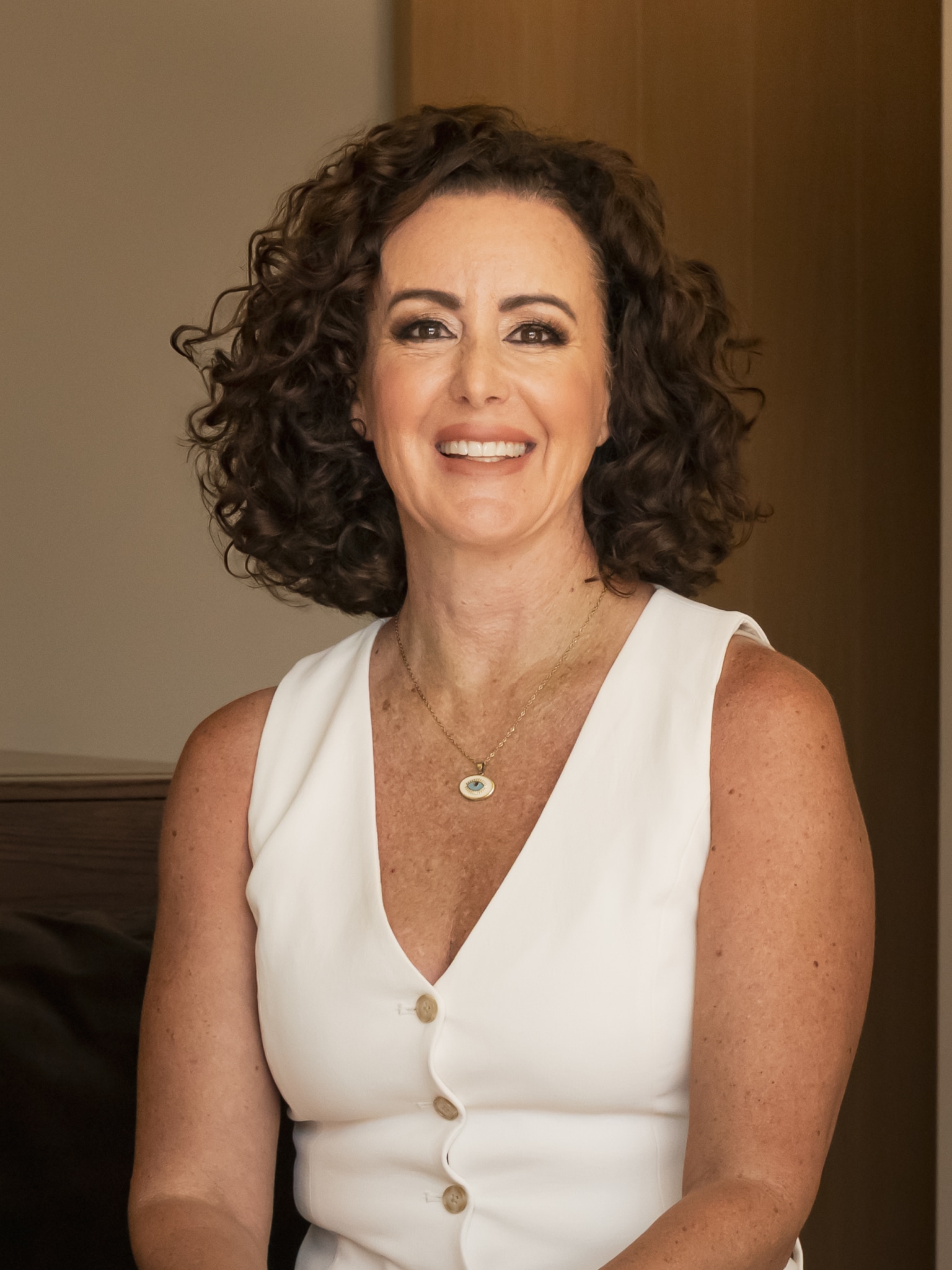 Nicole Nichols, Woodland Hills Real Edstate